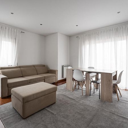 Guestready - A Modern Stay In Авейру Экстерьер фото